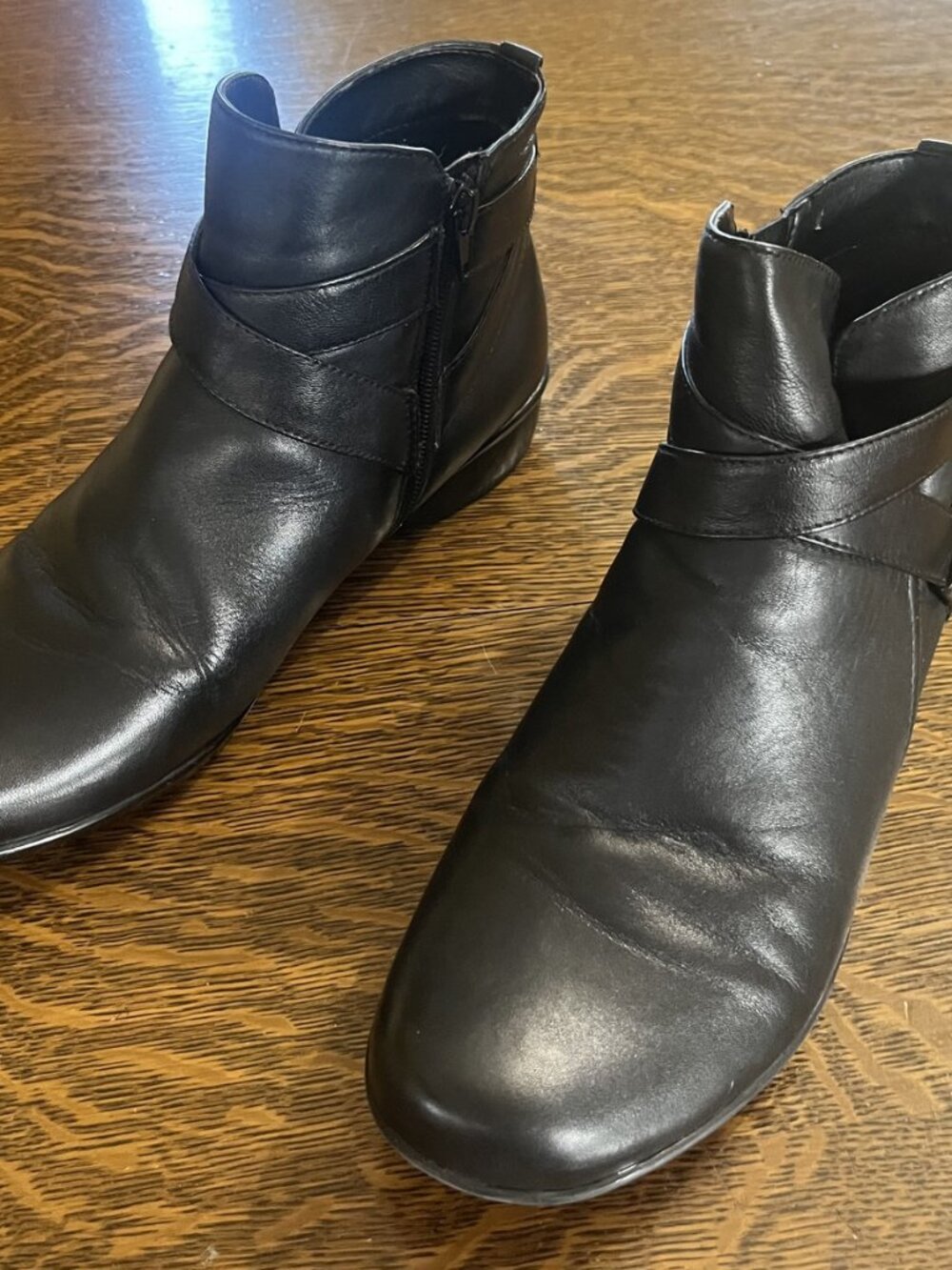 NATURALIZER CASSANDRA Size 10M Women’s Black Leather Boots